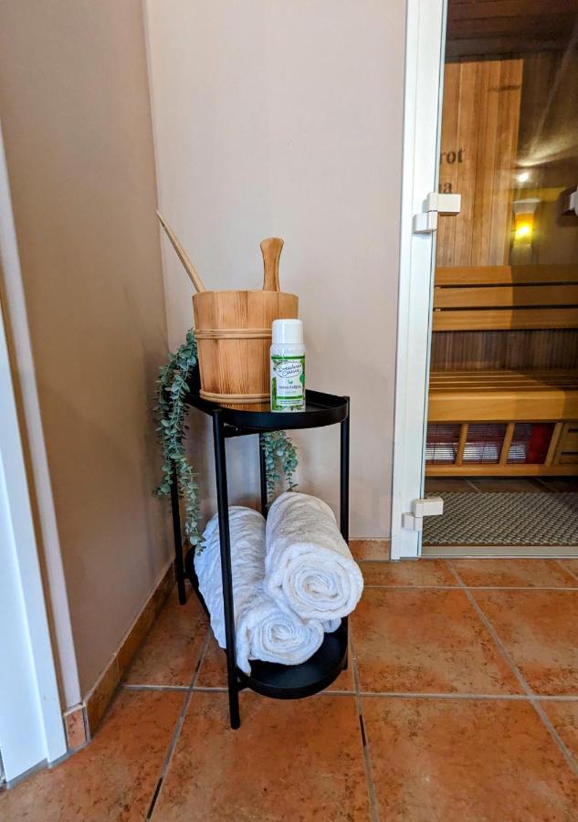 Fewo Goldstueck Mit Privatem Spa Und Whirlpool Grafenau  Luaran gambar