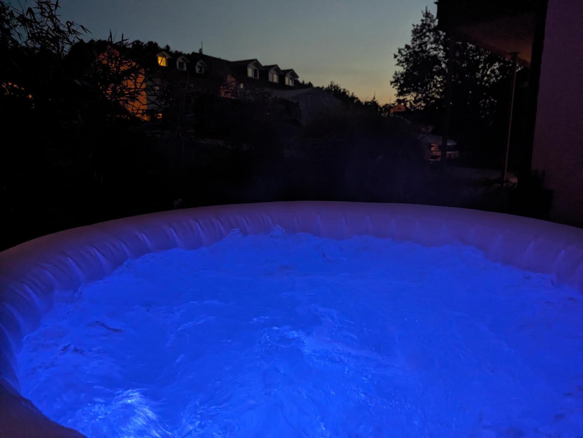 Fewo Goldstueck Mit Privatem Spa Und Whirlpool Grafenau  Luaran gambar